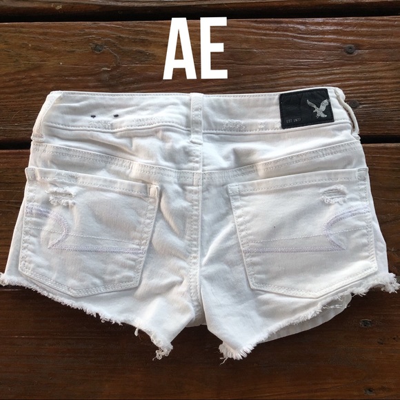 American Eagle Outfitters Pants - AE White Distressed Shortie Super Stretch Short 00